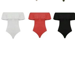 Set 2 bodysuit 1black+ blanco nuevos
